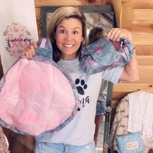 Flamingo Print Lay Flat Drawing Makeup Bags with 2 Interior Zipper Pockets 💗